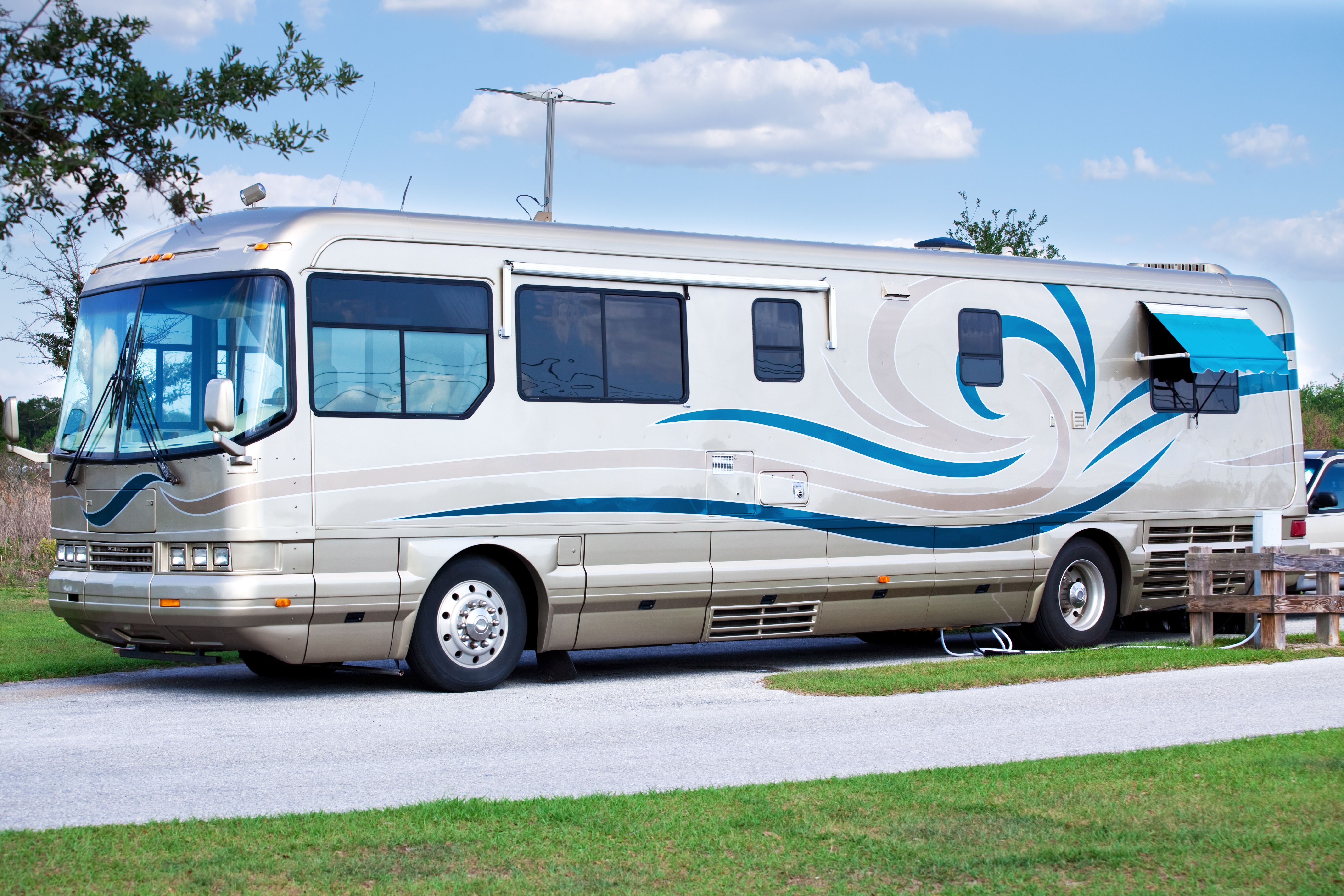 Why Buy a Used RV Des Moines?