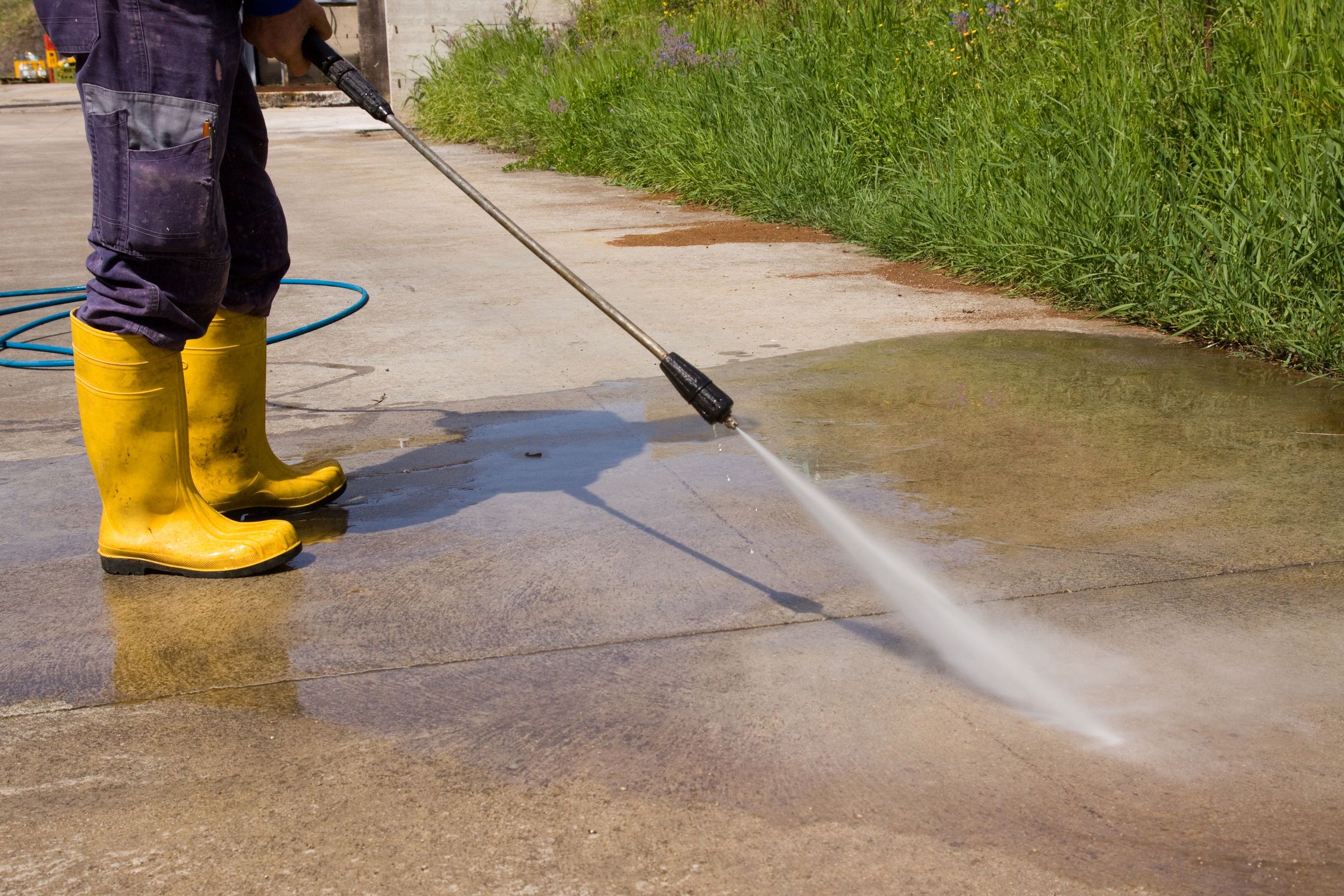 Your Business Needs Professional Pressure Washing Services in Clarksville TN