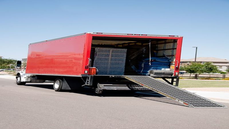 Advantages of Planning Far Ahead for Truck Rental in York, PA and Other Moving Tasks