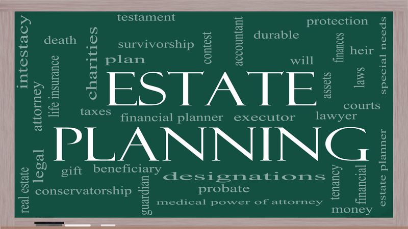 A Real Estate Attorney in Woodstock, IL: The Steps To Follow In Real Estate Investment