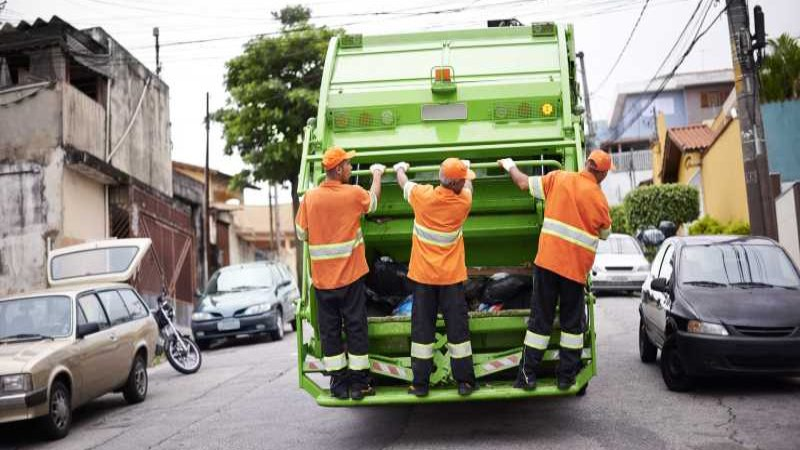 What to Know about a Roll-Off Dumpster Rental in Oklahoma City, OK