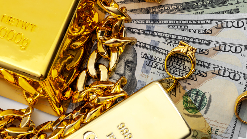 Scrap Gold Payouts Explained: Melt Value vs. Resale Value